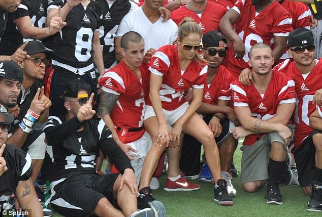 “Женнифер Лопез ” тамирчин болжээ